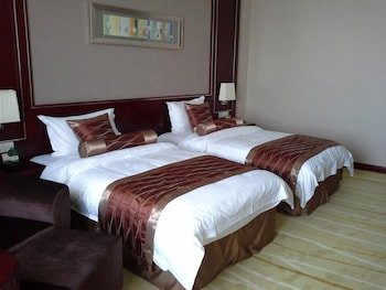 Huaxi Hotel
