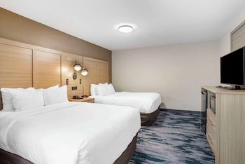 Comfort Suites at Westgate Mall
