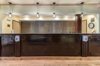 Best Western John Muir Inn