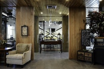49'er Inn & Suites