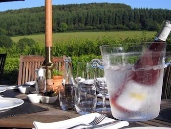 Plantation House Hotel & Restaurant