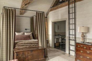 Eleven Experience Scarp Ridge Lodge