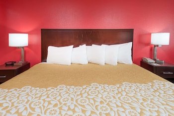 Days Inn by Wyndham Mexico