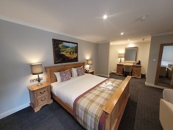 Stone House Hotel