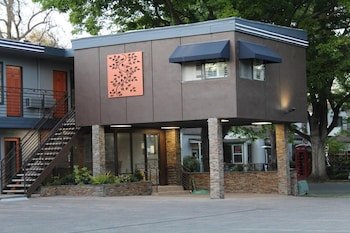 The Vine Inn Davis