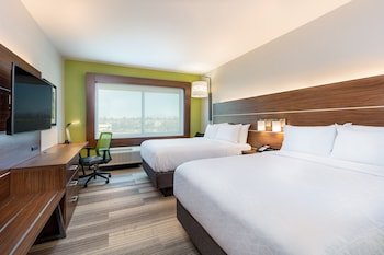Holiday Inn Express & Suites Moreno Valley Riverside