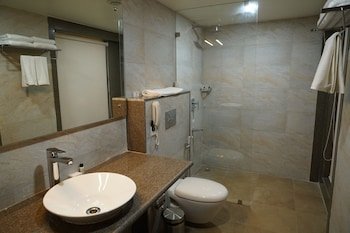 Hyphen Ujjwal Premier Hotel