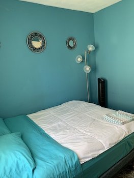 Lax Guest House