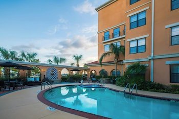 Residence Inn Laredo Del Mar