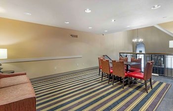Extended Stay America Select Suites - St Louis - Westport - Craig Road