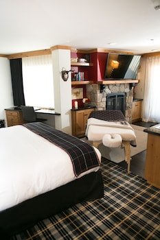 The Landing Lake Tahoe Resort & Spa
