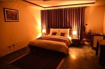 New Hotel Couple