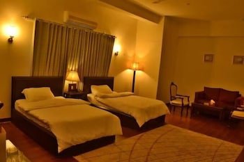 New Hotel Couple