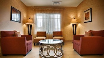 Best Western Plus DeSoto Inn & Suites