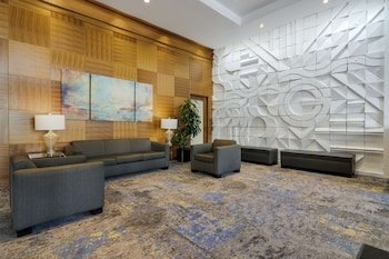 Best Western Premier Chateau Granville Hotel & Suites & Conference Centre