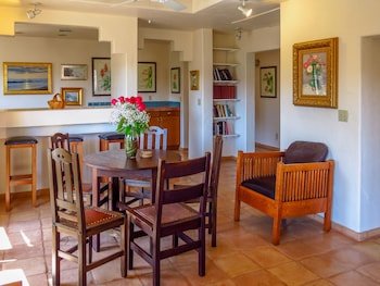 Topanga Canyon Inn Bed & Breakfast