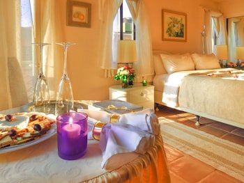 Topanga Canyon Inn Bed & Breakfast