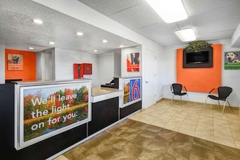 Motel 6 Memphis, TN – Downtown