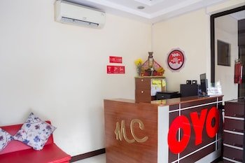Monclaire Suites By OYO Rooms