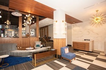 Blu-Tique Hotel