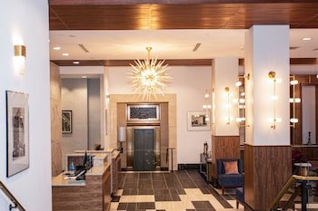 Blu-Tique Hotel