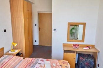 Hotel Alf