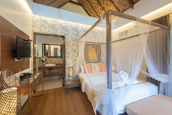 The Hillside Resort