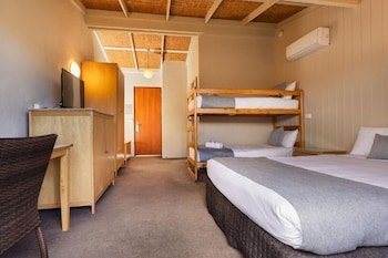 Torquay Hotel Motel
