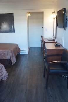 Westward Inn & Suites