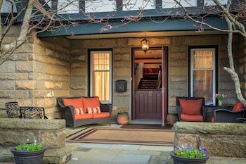 Atlantean Cottage