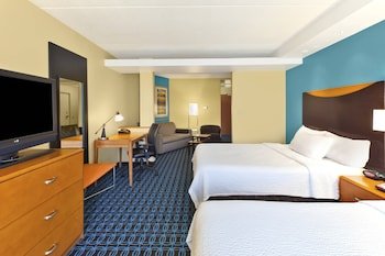 Fairfield Inn & Suites Lexington North