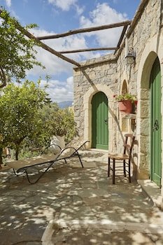 Arolithos Traditional Cretan Village