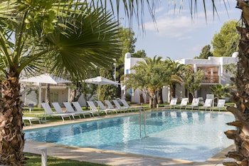Cala Llenya Resort Ibiza