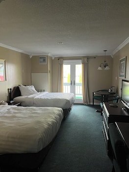 Webbs Year Round Resort