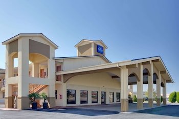 Baymont Inn & Suites Terrell
