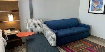 Holiday Inn Express & Suites South Padre Island