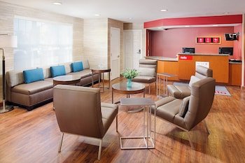 TownePlace Suites Manchester Boston Regional Airport
