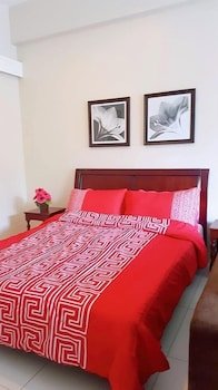 Pico De Loro Hamilo Coast Guest House
