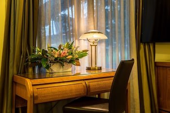 Best Western Newmarket Inn & Suites