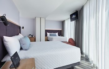 Universal's Aventura Hotel