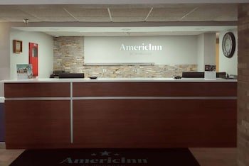AmericInn by Wyndham Dickinson