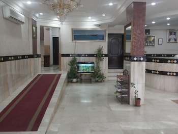 Gulf Hotel Apartment