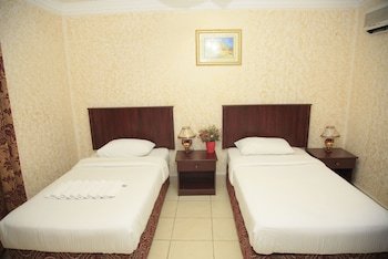 Gulf Hotel Apartment