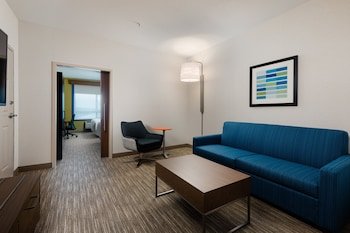 Holiday Inn Express Grande Prairie