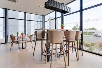 B&B HOTEL Reims Croix Blandin