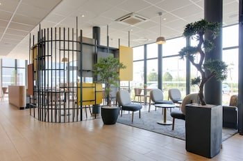B&B HOTEL Reims Croix Blandin