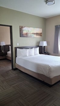 Island Suites - Lake Havasu