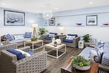 Sea Crest Beach Hotel
