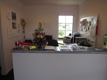 Kiwi Court Motel