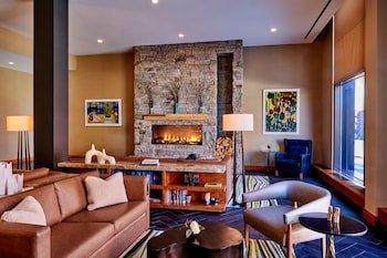 Lockwood Hotel